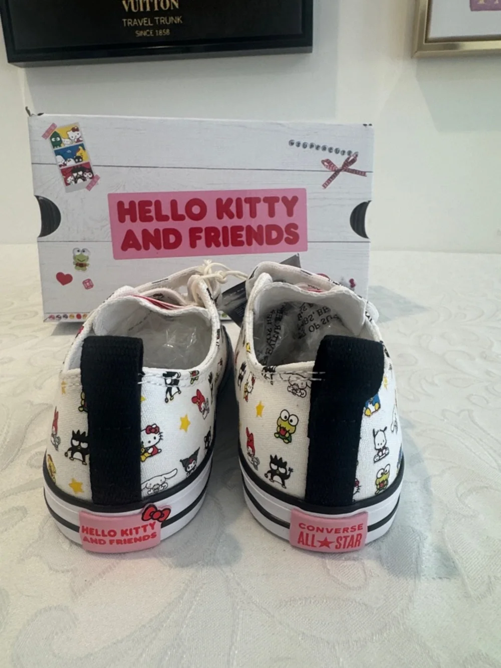 Kids Converse X Hello Kitty and Friends. Size 10